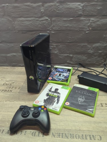 Xbox 360 slim 250gb - 360,