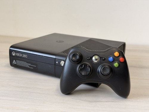 Xbox 360 console with 2 - 360, e