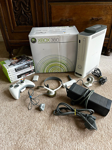 Xbox 360 original boxed - xbox, 60gb