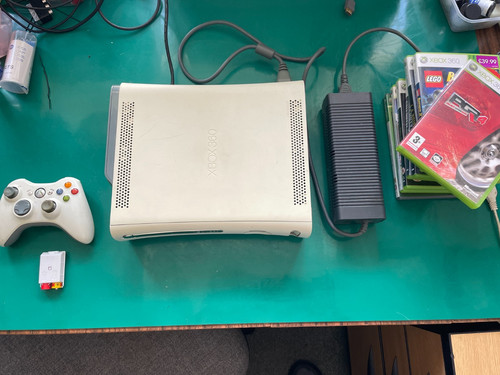 Xbox 360 console - xbox,