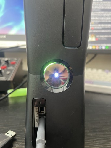 Xbox 360 slim custom bundle - 360,